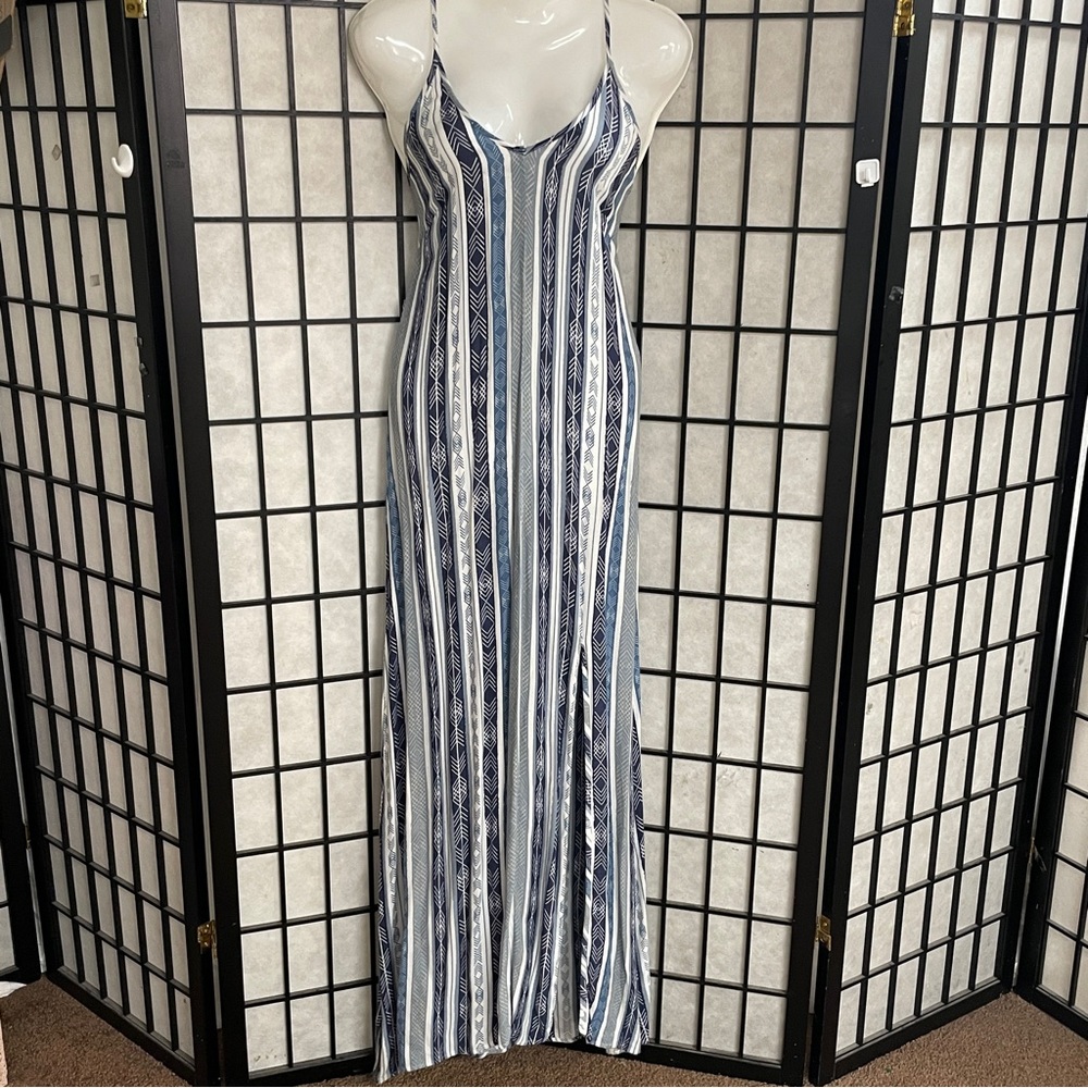 Olivaceous ladies maxi dress size small